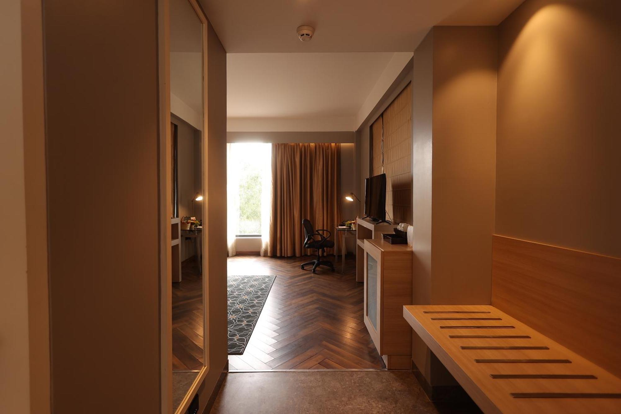 Hotel Polo Towers Agartala Zewnętrze zdjęcie