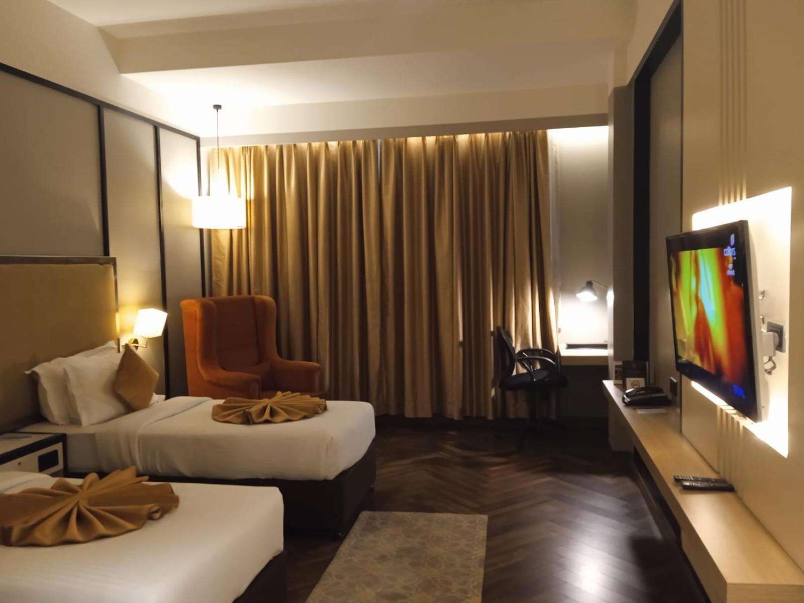 Hotel Polo Towers Agartala Zewnętrze zdjęcie