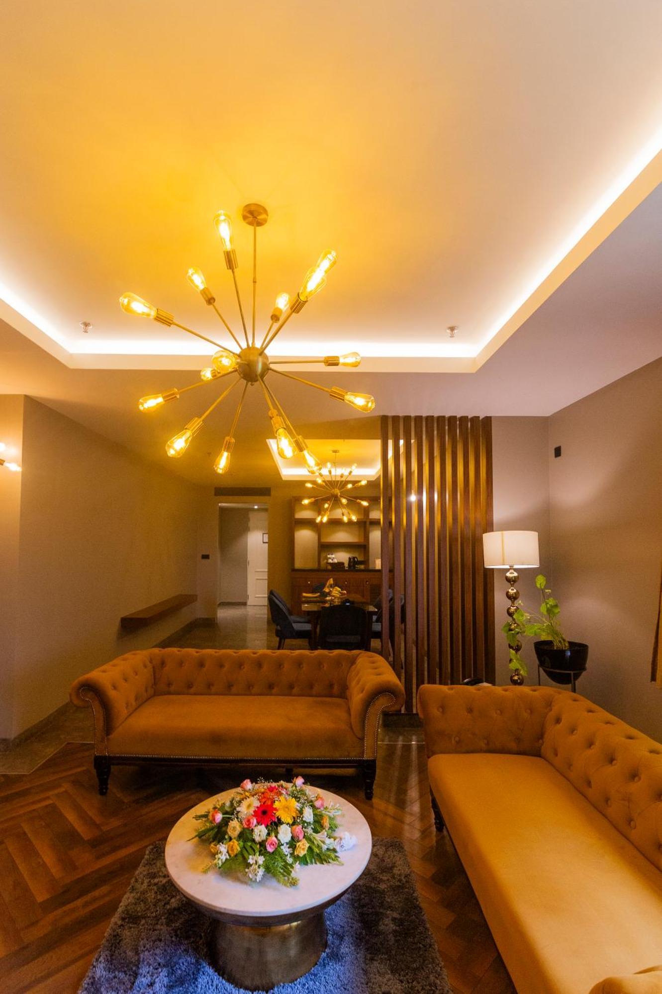 Hotel Polo Towers Agartala Zewnętrze zdjęcie